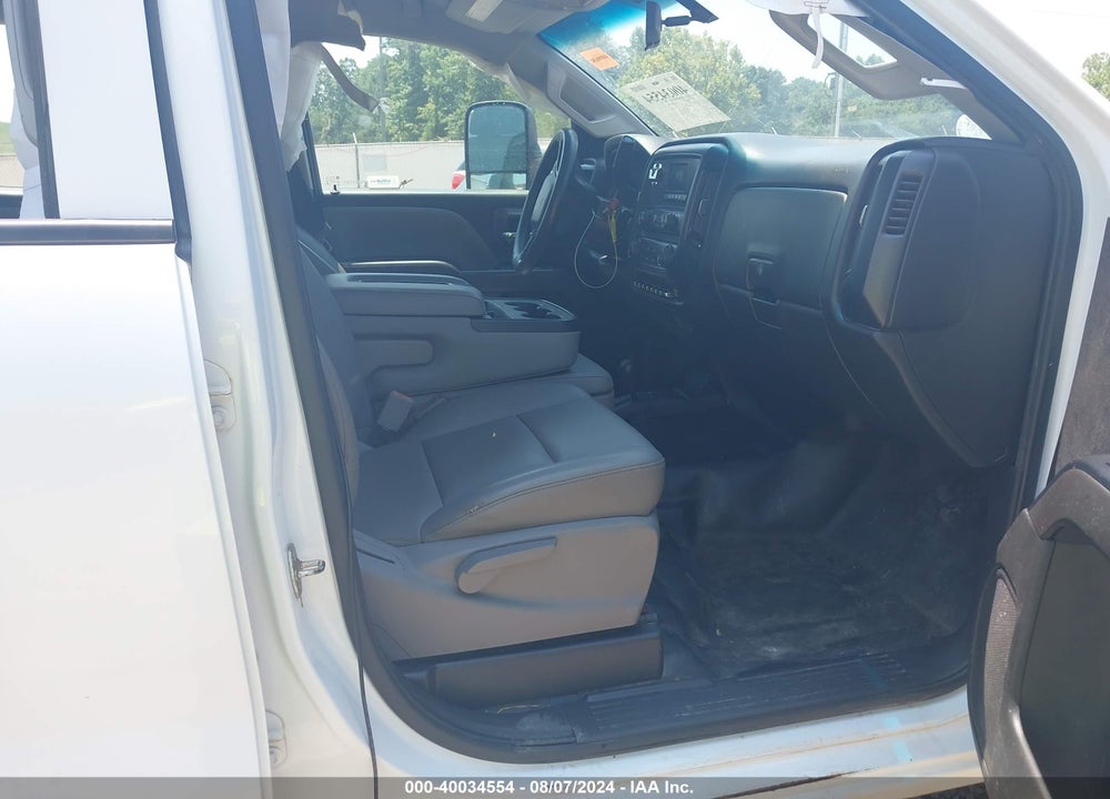 2017 CHEVROLET SILVERADO 2500HD WT VIN: 1GC1KUEGXHF164196
