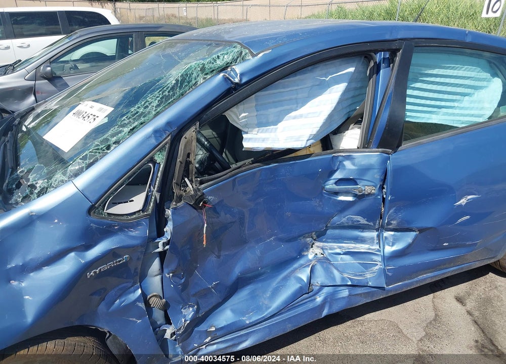 2009 TOYOTA PRIUS TOURING VIN: JTDKB20U097828667