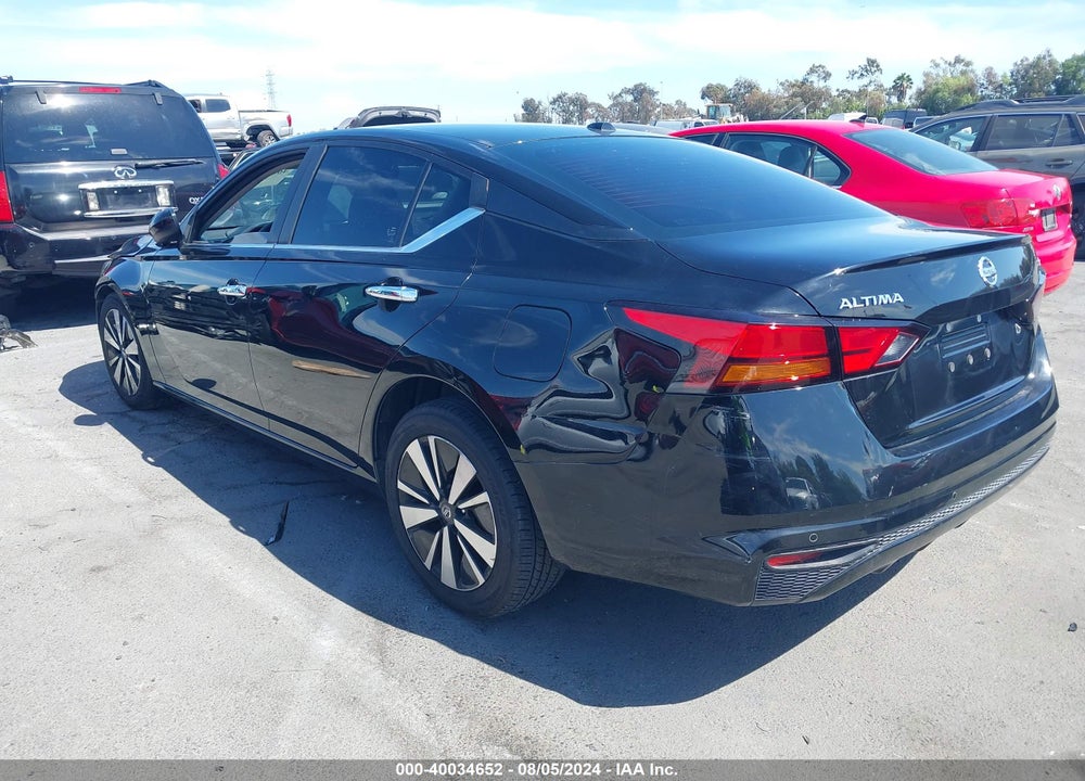 2021 NISSAN ALTIMA SV FWD VIN: 1N4BL4DVXMN337660