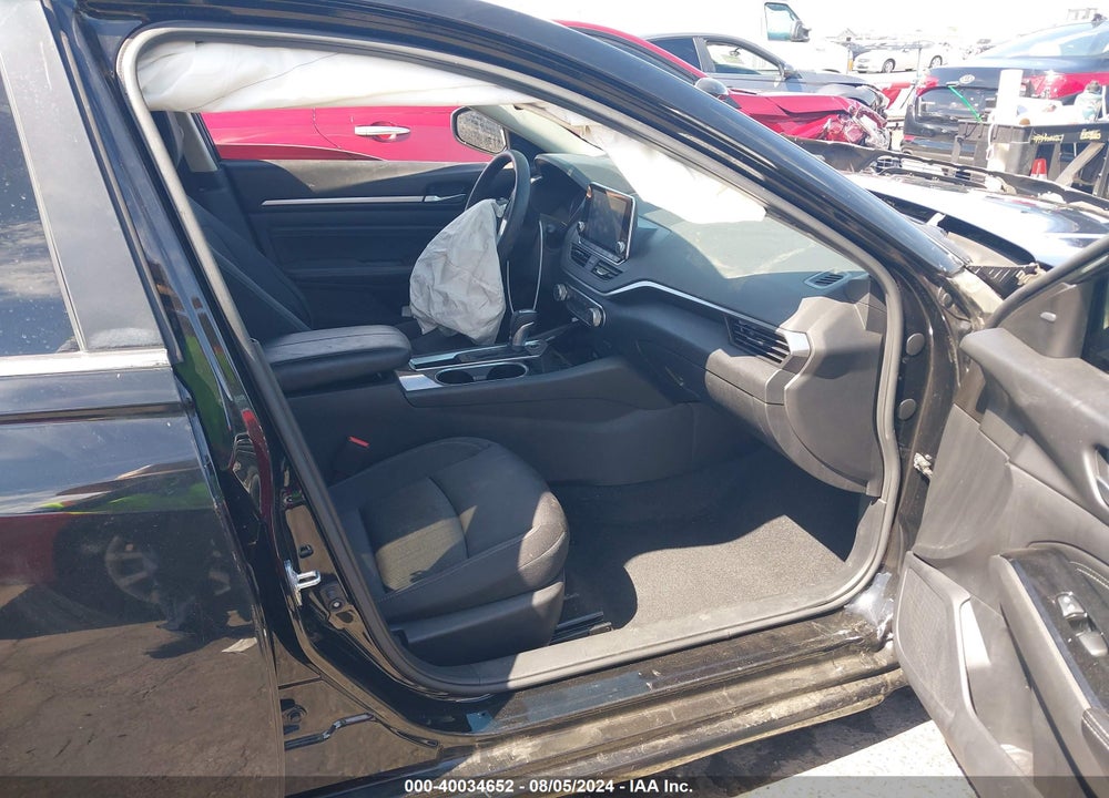 2021 NISSAN ALTIMA SV FWD VIN: 1N4BL4DVXMN337660