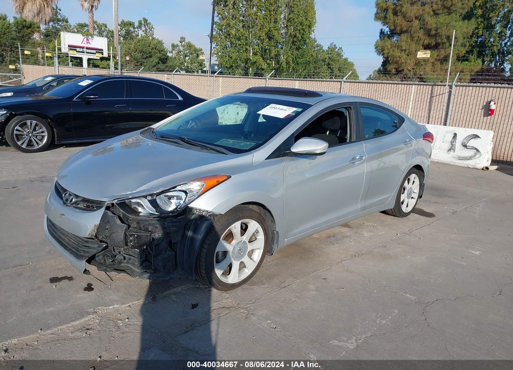 2013 HYUNDAI ELANTRA VIN: KMHDH4AE5DU624821