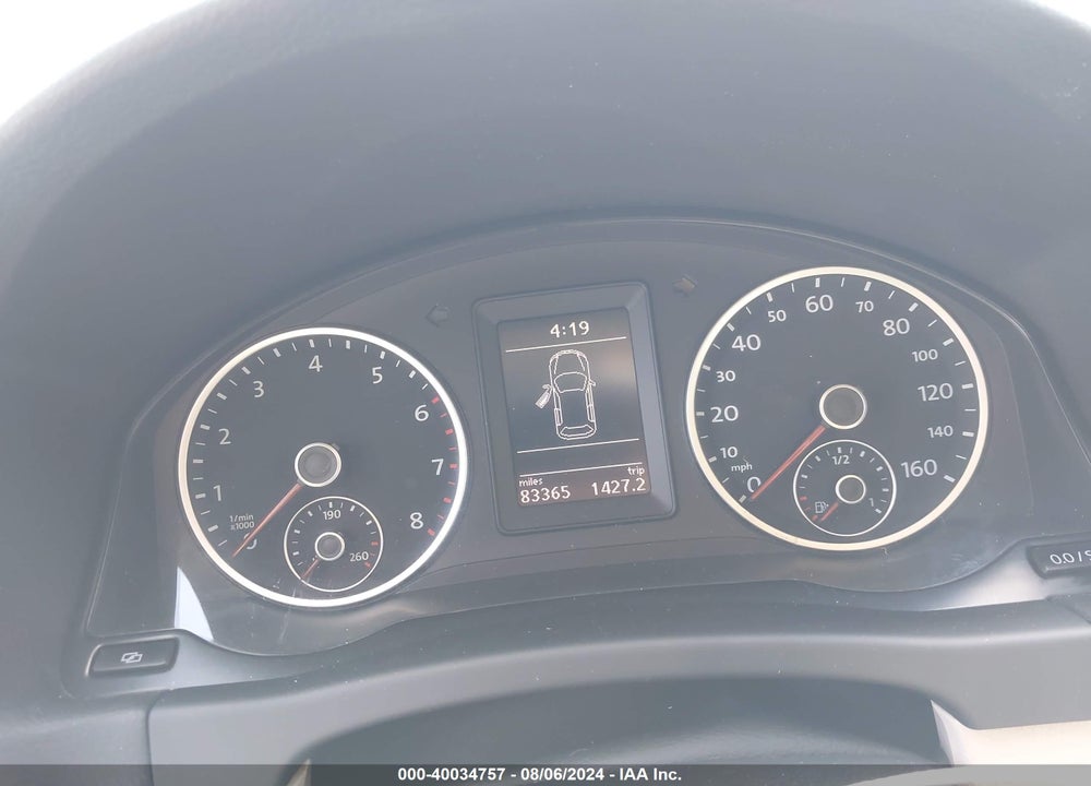 2011 VOLKSWAGEN TIGUAN SE VIN: WVGBV7AX6BW001938