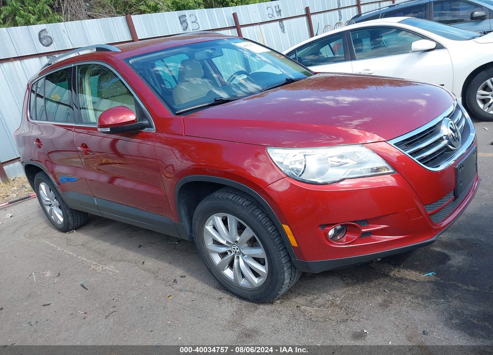 2011 VOLKSWAGEN TIGUAN SE VIN: WVGBV7AX6BW001938