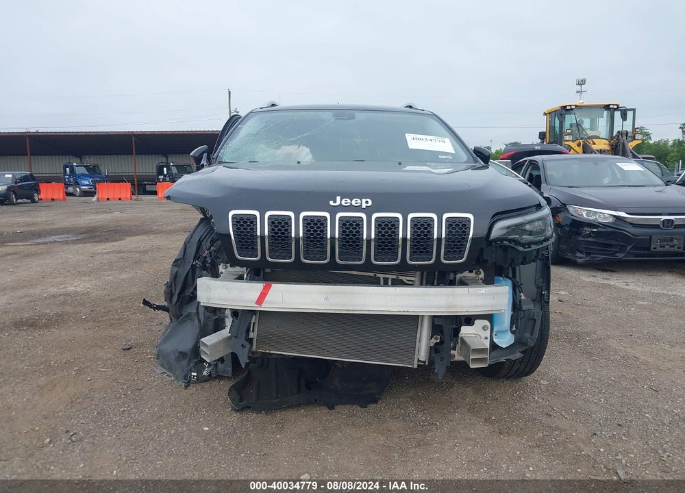 2019 JEEP CHEROKEE LATITUDE 4X4 VIN: 1C4PJMCB6KD114161