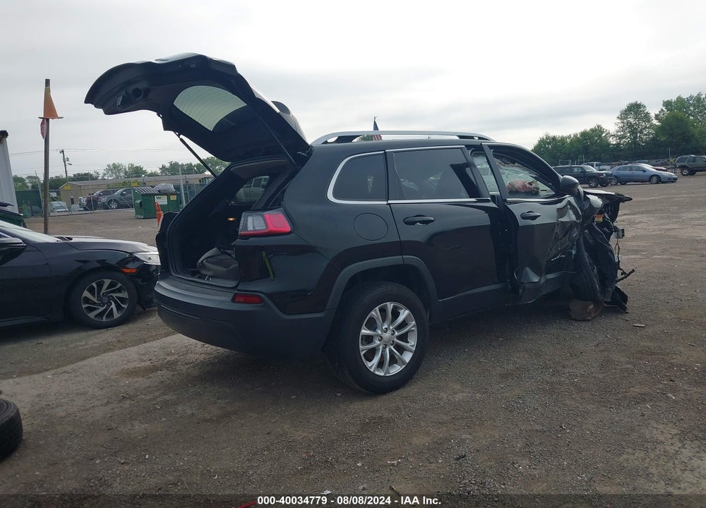 2019 JEEP CHEROKEE LATITUDE 4X4 VIN: 1C4PJMCB6KD114161