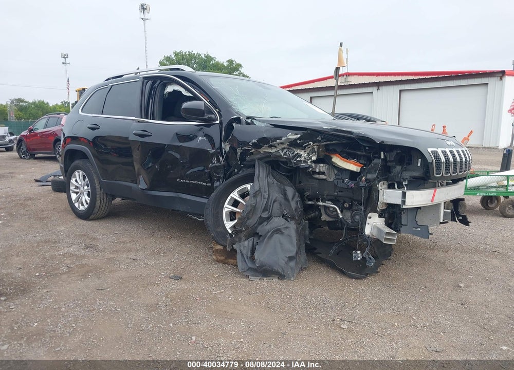 2019 JEEP CHEROKEE LATITUDE 4X4 VIN: 1C4PJMCB6KD114161