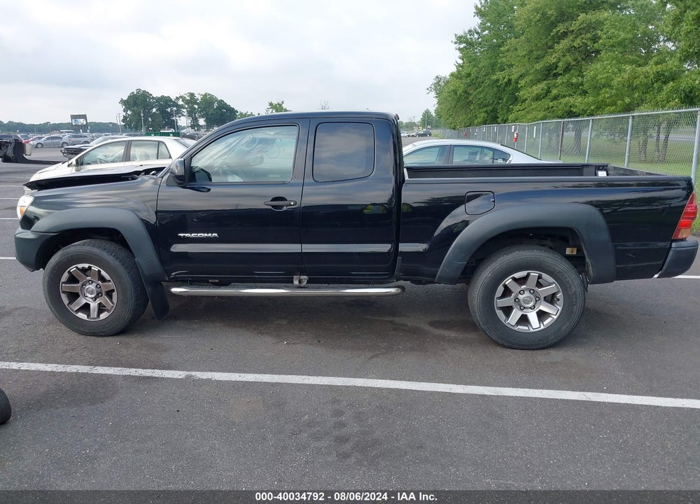 2015 TOYOTA TACOMA VIN: 5TFUU4EN9FX144373