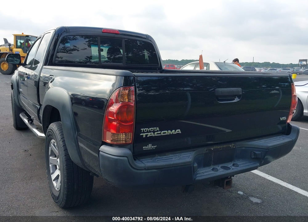 2015 TOYOTA TACOMA VIN: 5TFUU4EN9FX144373