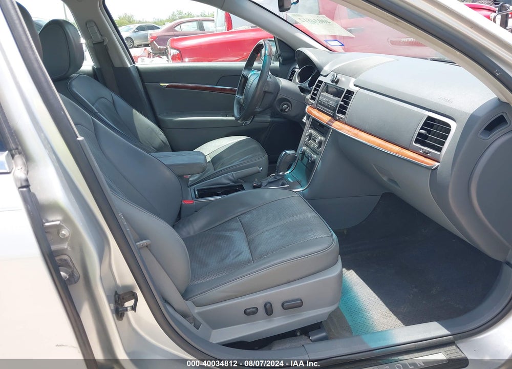 2010 LINCOLN MKZ VIN: 3LNHL2GC4AR640330