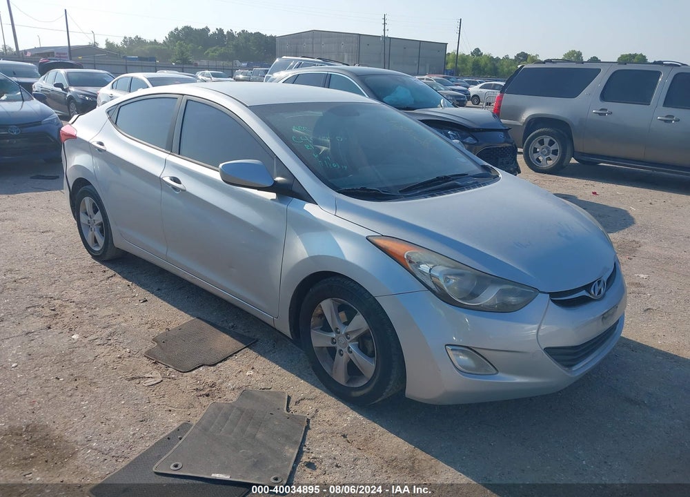 2013 HYUNDAI ELANTRA GLS VIN: 5NPDH4AE4DH319339