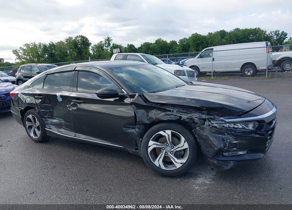 2018 HONDA ACCORD EX-L 2.0T VIN: 1HGCV2F60JA045717