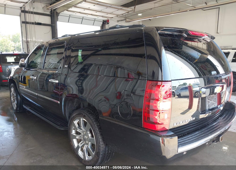 2013 CHEVROLET SUBURBAN 1500 LTZ VIN: 1GNSKKE71DR269458