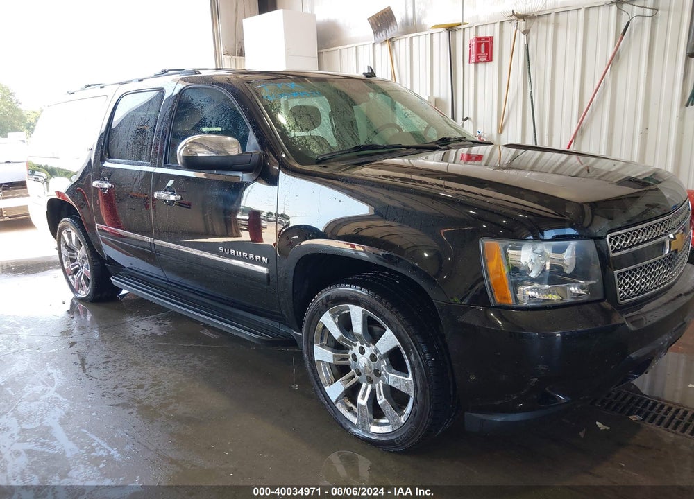 2013 CHEVROLET SUBURBAN 1500 LTZ VIN: 1GNSKKE71DR269458