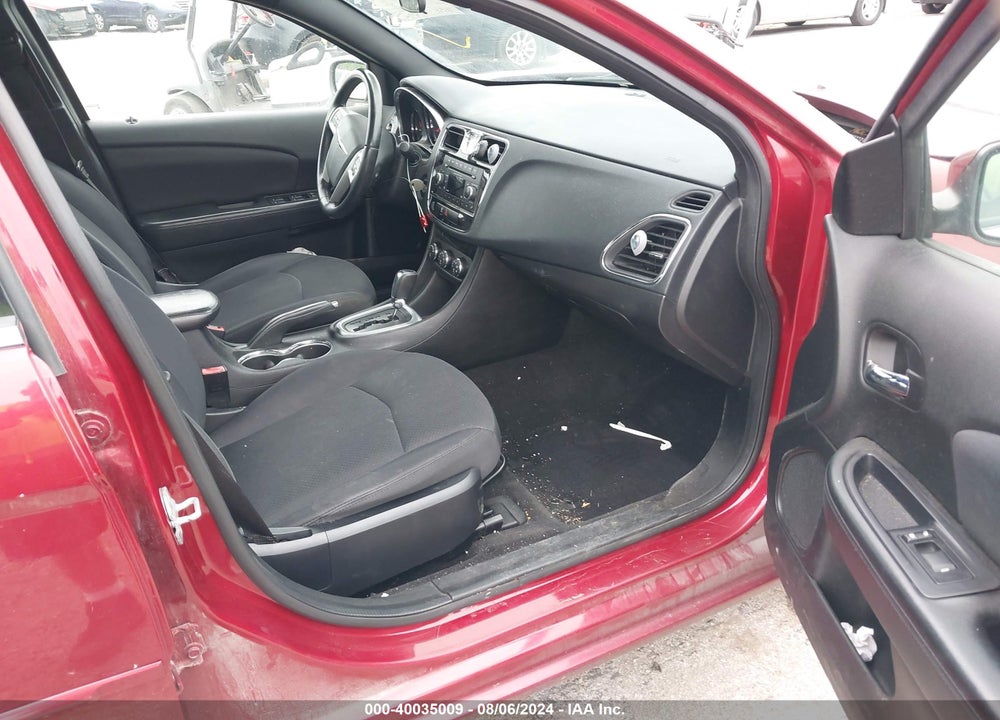 2013 CHRYSLER 200 VIN: 1C3CCBBB2DN589953