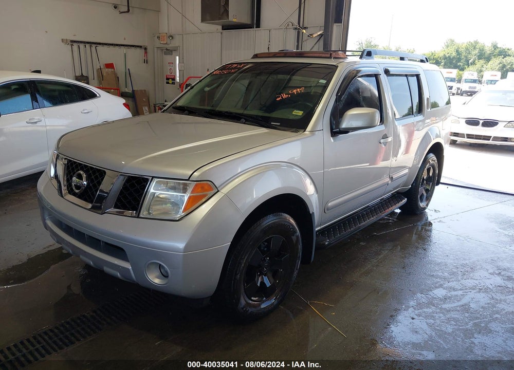 2005 NISSAN PATHFINDER SE VIN: 5N1AR18W85C775222