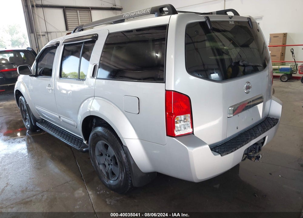 2005 NISSAN PATHFINDER SE VIN: 5N1AR18W85C775222