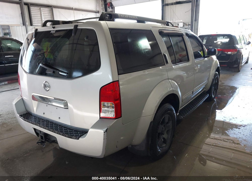 2005 NISSAN PATHFINDER SE VIN: 5N1AR18W85C775222