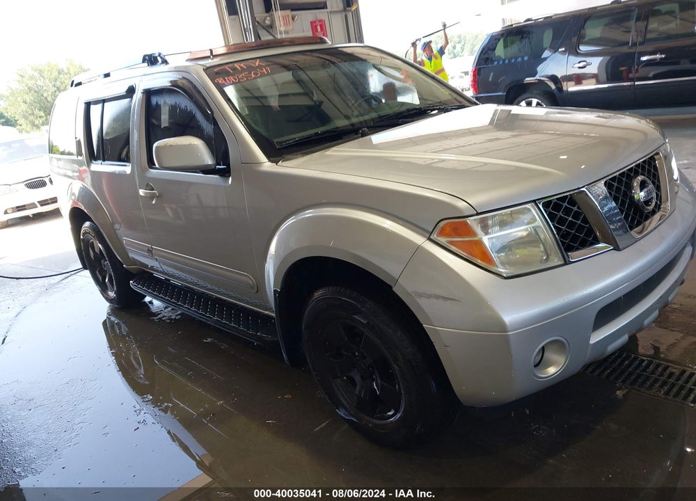 2005 NISSAN PATHFINDER SE VIN: 5N1AR18W85C775222
