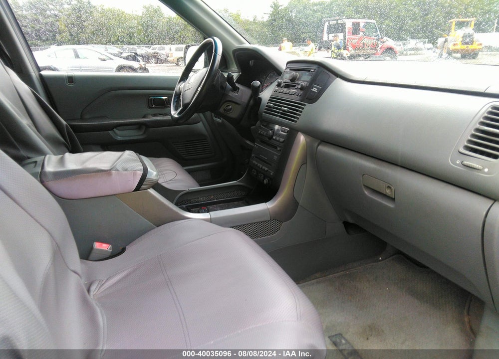 2005 HONDA PILOT EX-L VIN: 2HKYF18655H515733