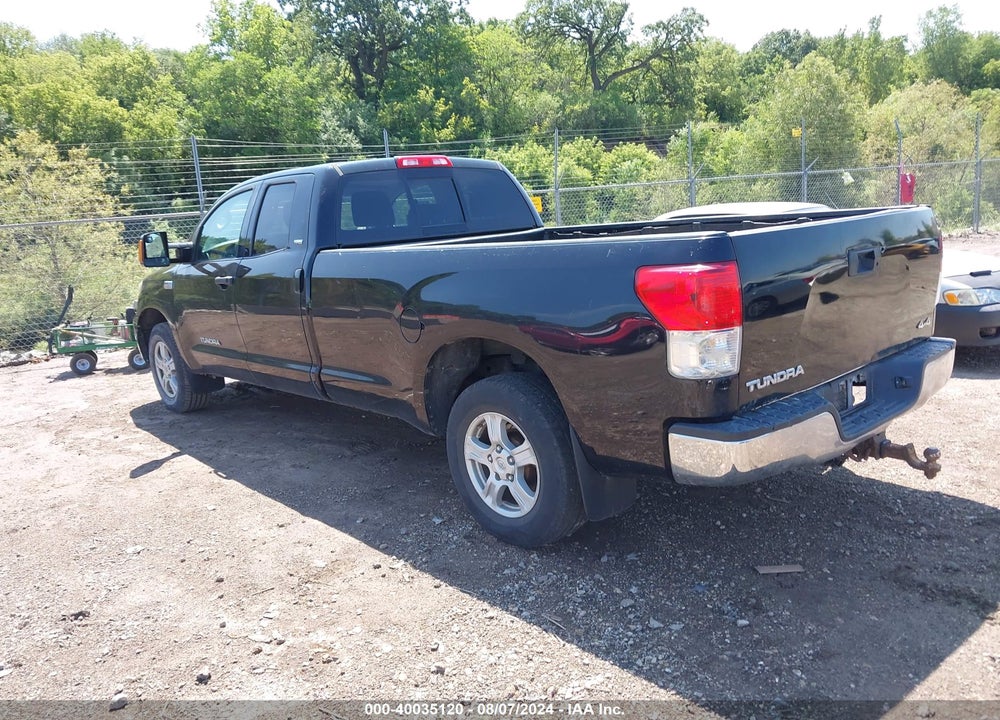 2011 TOYOTA TUNDRA SR5 5.7L V8 VIN: 5TFCY5F12BX012194