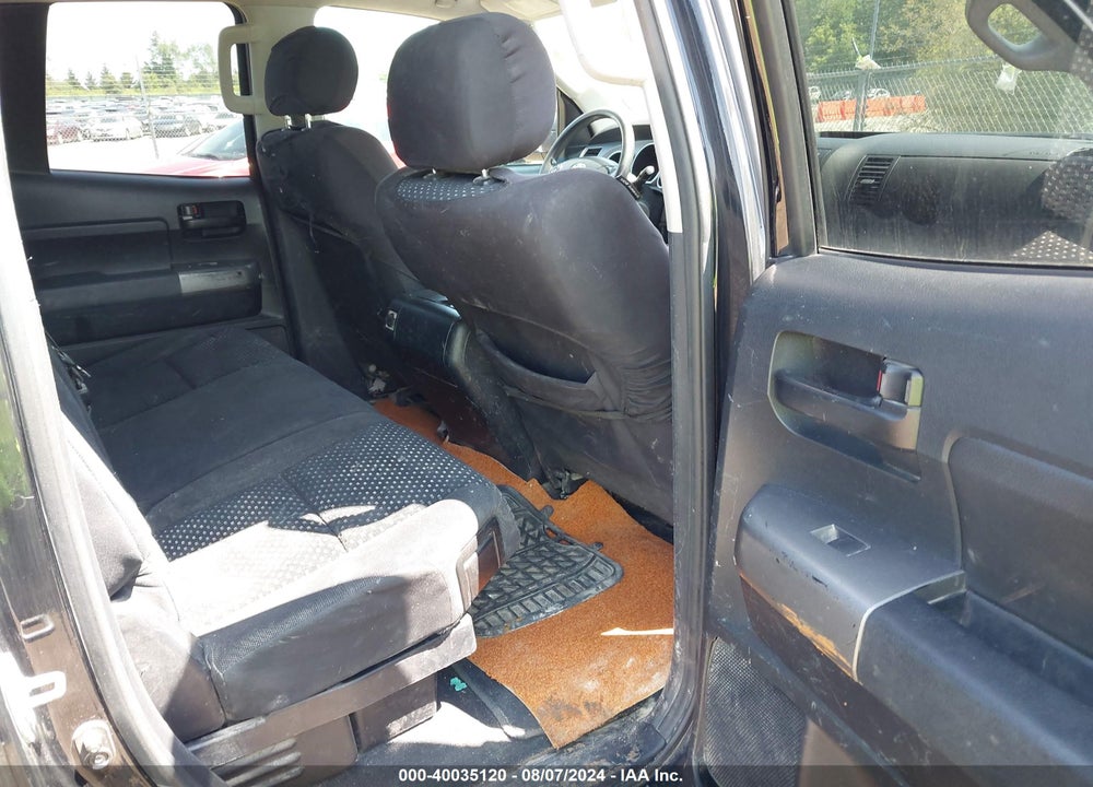 2011 TOYOTA TUNDRA SR5 5.7L V8 VIN: 5TFCY5F12BX012194