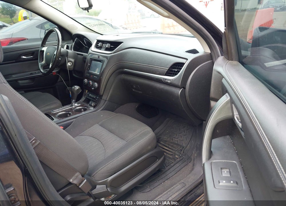 2015 CHEVROLET TRAVERSE 1LT VIN: 1GNKVGKD8FJ256786