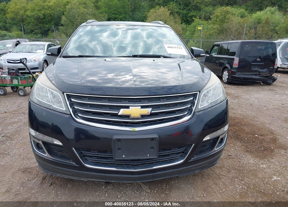 2015 CHEVROLET TRAVERSE 1LT VIN: 1GNKVGKD8FJ256786