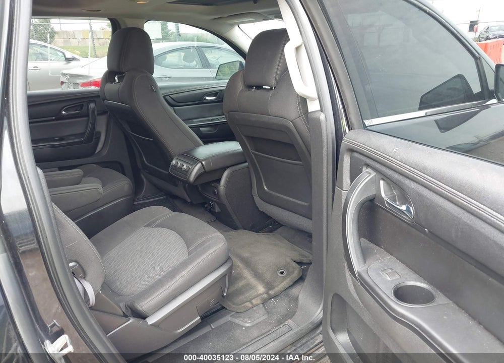 2015 CHEVROLET TRAVERSE 1LT VIN: 1GNKVGKD8FJ256786