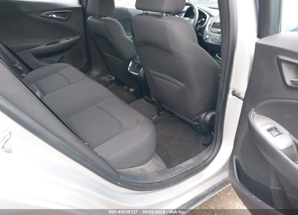 2019 CHEVROLET MALIBU LT VIN: 1G1ZD5STXKF104312