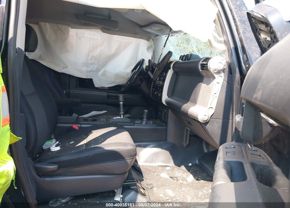 2012 TOYOTA FJ CRUISER VIN: JTEBU4BF5CK122024