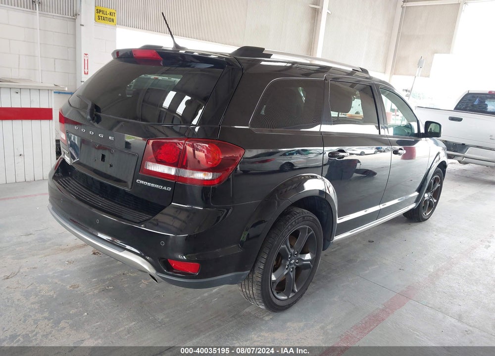 2018 DODGE JOURNEY CROSSROAD AWD VIN: 3C4PDDGG6JT417057