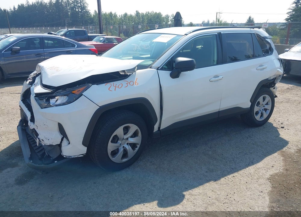 2019 TOYOTA RAV4 LE VIN: JTMF1RFV1KD520119