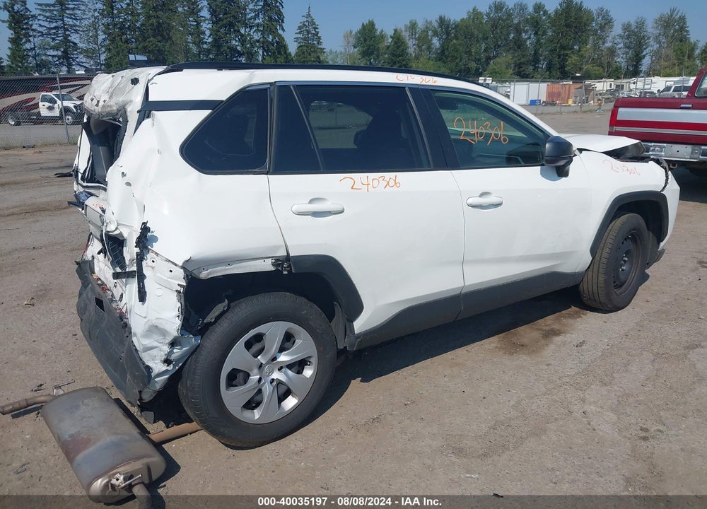 2019 TOYOTA RAV4 LE VIN: JTMF1RFV1KD520119
