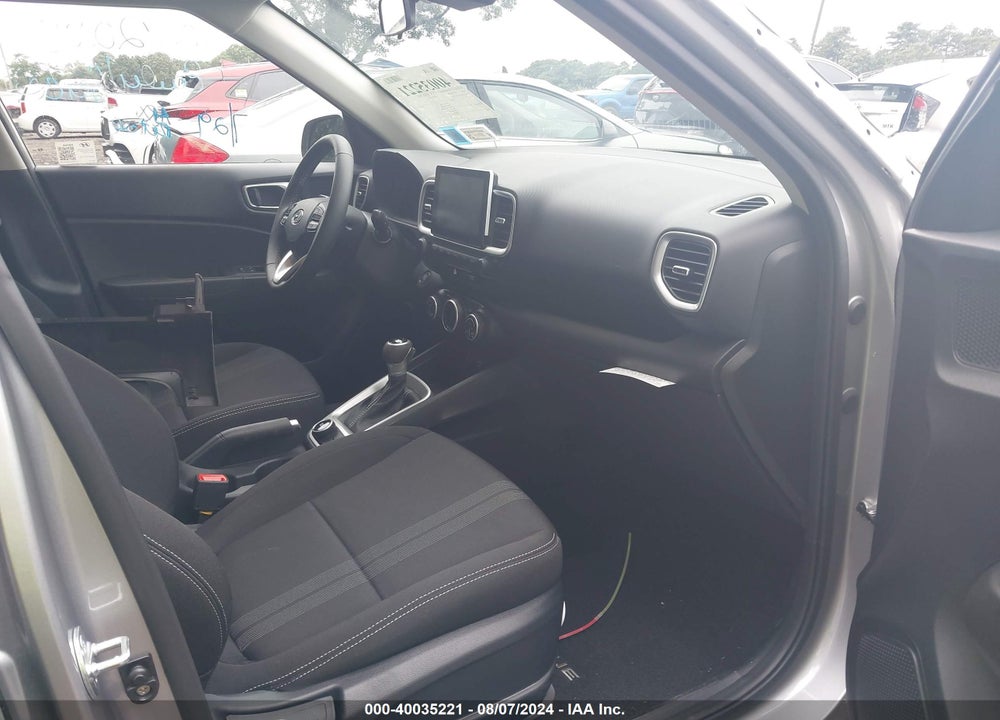 2024 HYUNDAI VENUE SEL VIN: KMHRC8A36RU318034