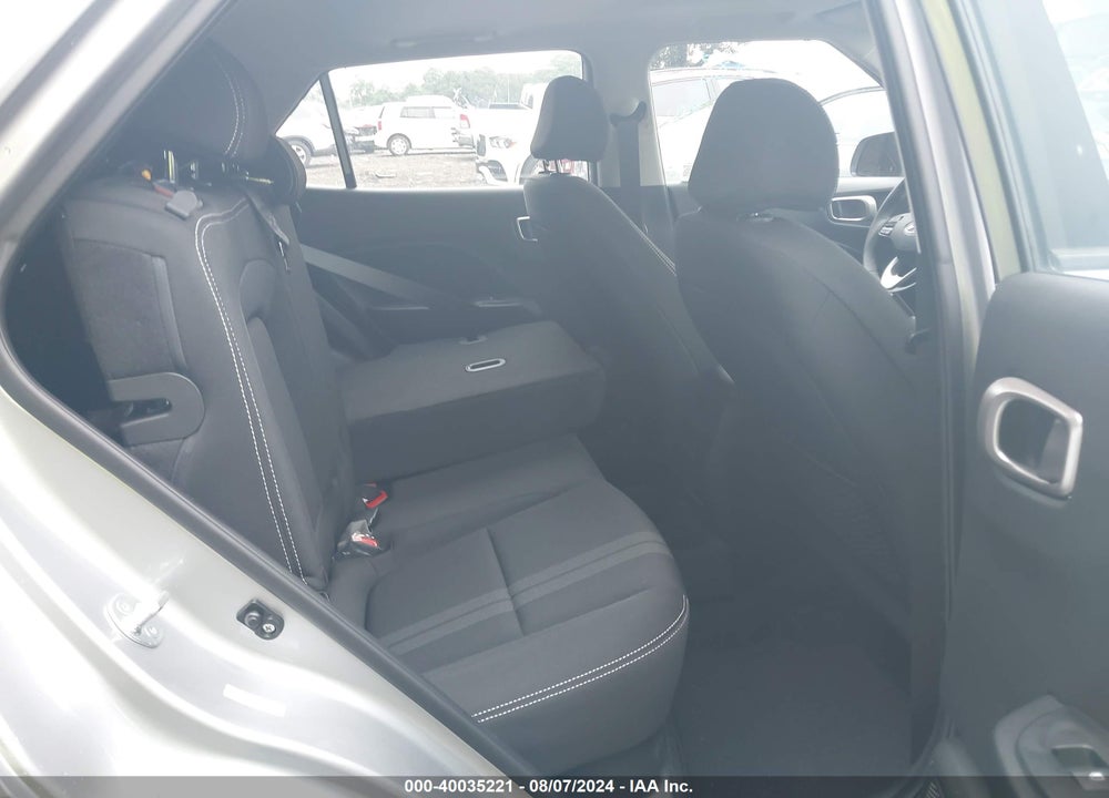 2024 HYUNDAI VENUE SEL VIN: KMHRC8A36RU318034