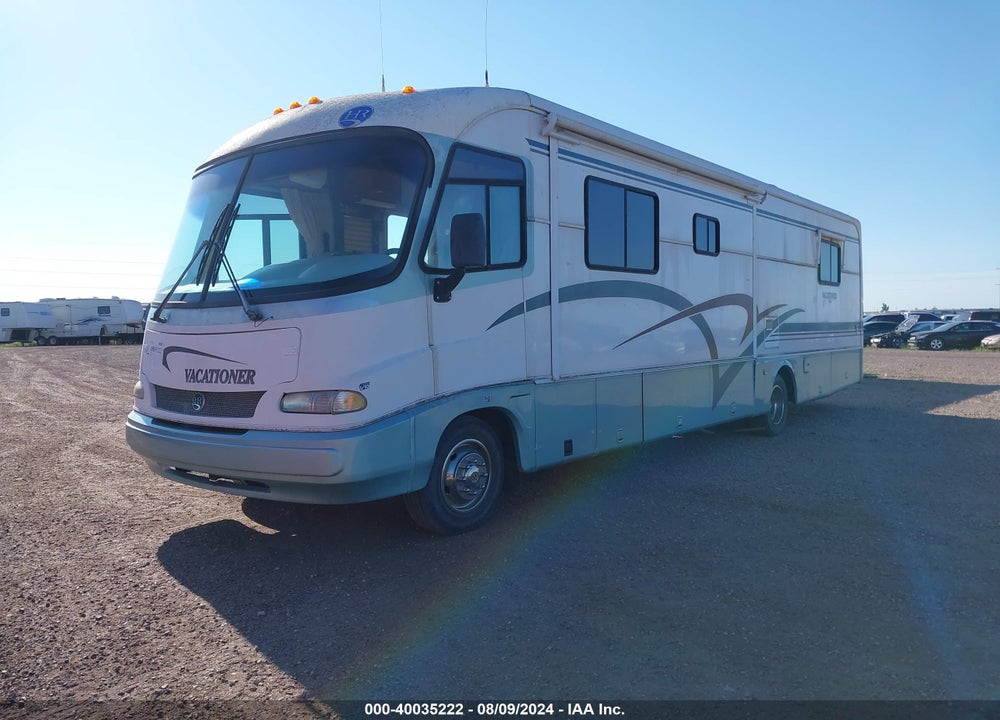2000 HOLIDAY RAMBLER VACTIONER VIN: 3FCNF53S6YJA10394