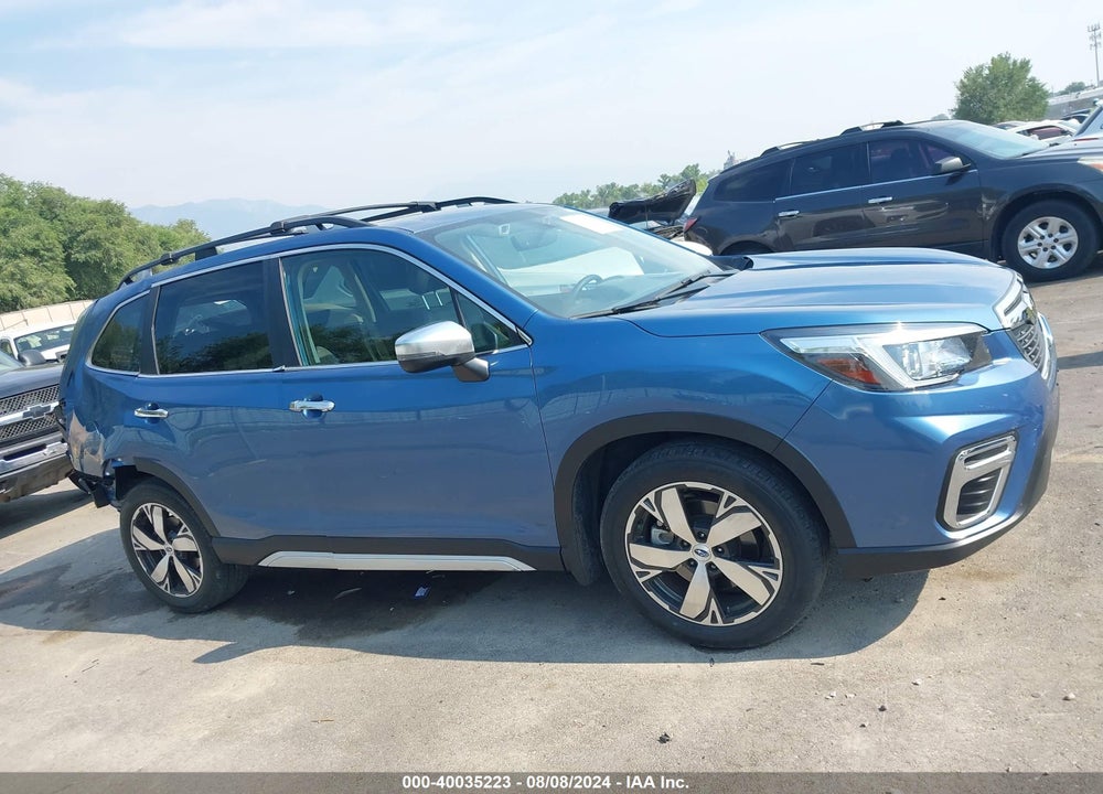 2019 SUBARU FORESTER TOURING VIN: JF2SKAWC5KH490533