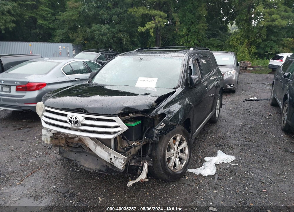 2011 TOYOTA HIGHLANDER SE V6 VIN: 5TDBK3EH9BS069255