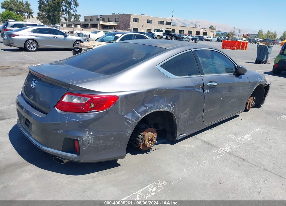 2013 HONDA ACCORD VIN: 1HGCT1B33DA019306