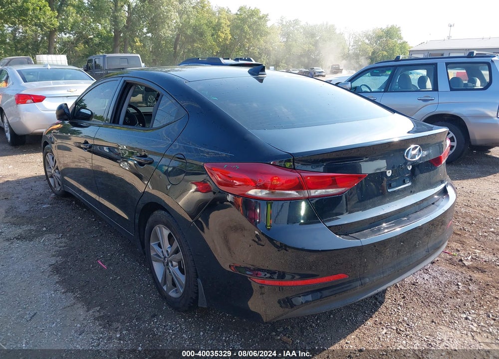 2018 HYUNDAI ELANTRA SEL VIN: 5NPD84LF0JH310042