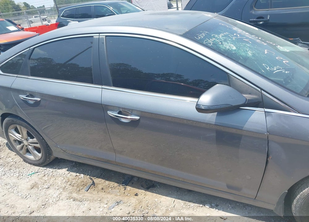 2018 HYUNDAI SONATA SEL VIN: 5NPE34AF2JH711050