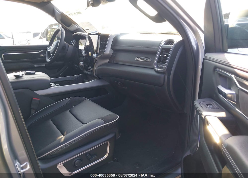 2025 RAM 1500 LAIE  4X4 5'7 BOX VIN: 1C6SRFJP4SN563224