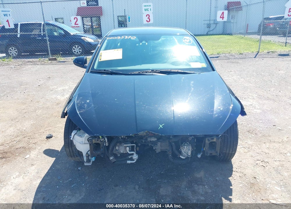 2019 HYUNDAI ELANTRA SEL VIN: 5NPD84LF5KH474338