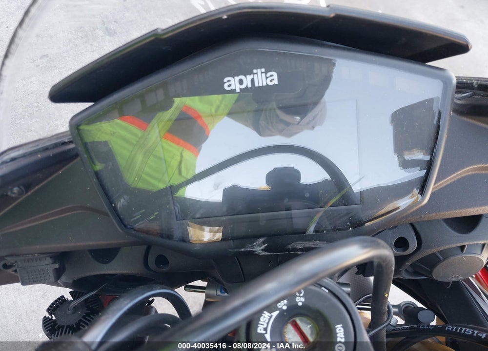 2018 APRI TUONO V4 FACTORY 110 VIN: ZD4KGUA08JS000736