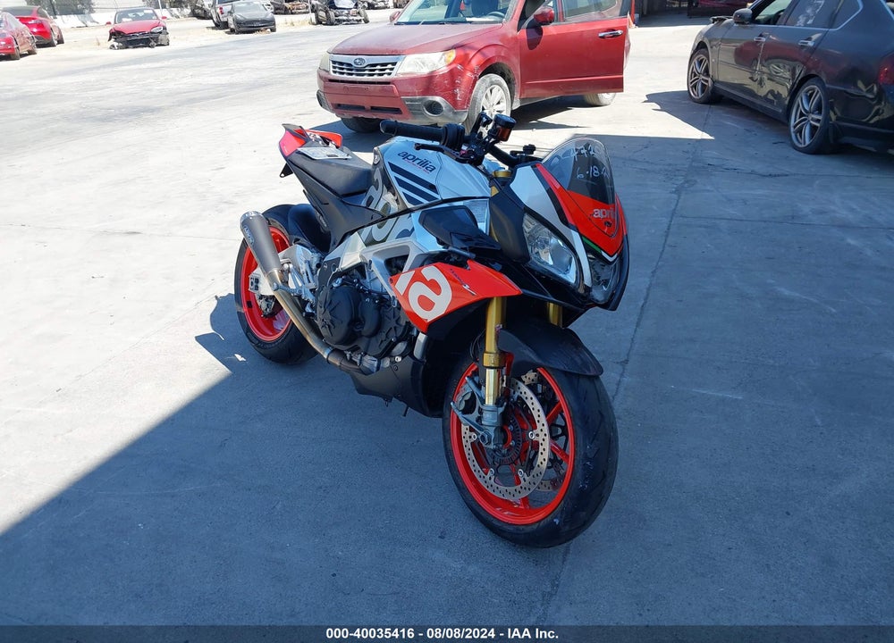 2018 APRI TUONO V4 FACTORY 110 VIN: ZD4KGUA08JS000736