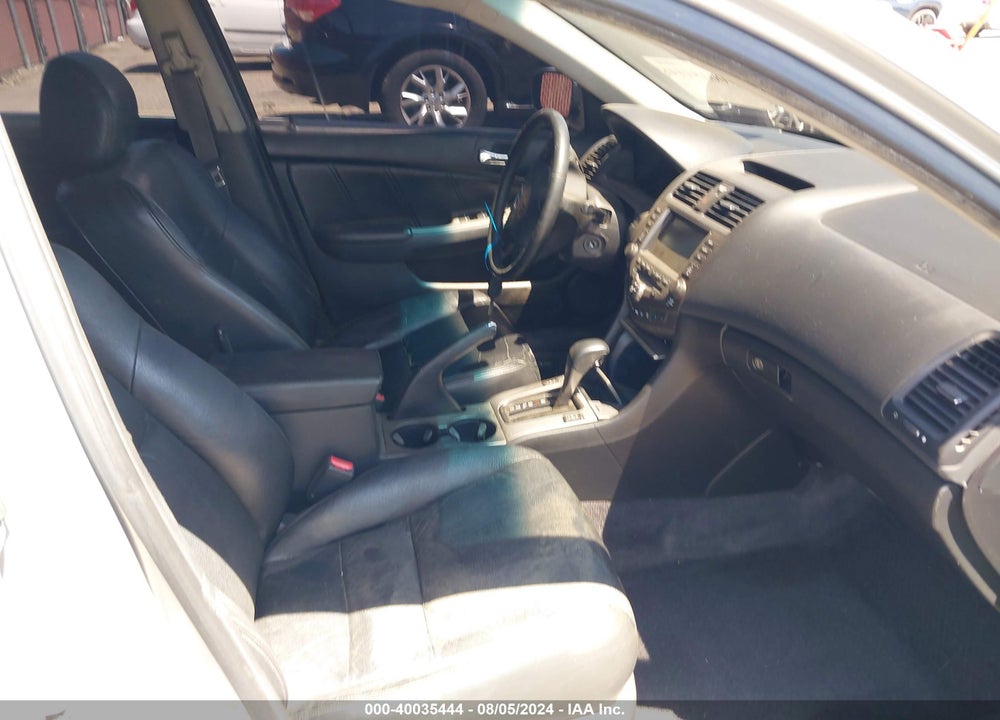 2007 HONDA ACCORD 2.4 EX VIN: 1HGCM56737A149477