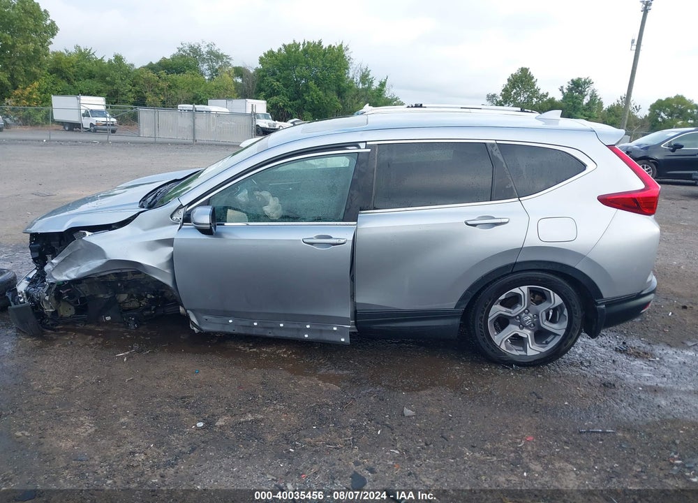 2018 HONDA CR-V EX VIN: 7FARW2H55JE070053