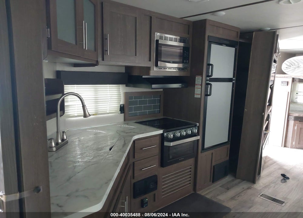2019 KEYSTONE HIDEOUT 29DFS VIN: 4YDT29F20K7246624