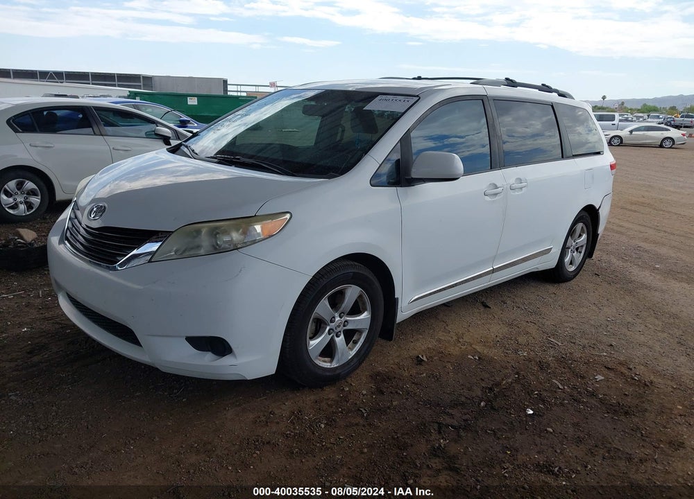 2011 TOYOTA SIENNA LE V6 VIN: 5TDKK3DC9BS152061