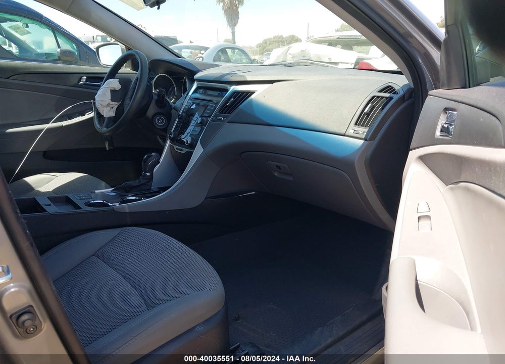 2013 HYUNDAI SONATA GLS VIN: 5NPEB4AC9DH702228
